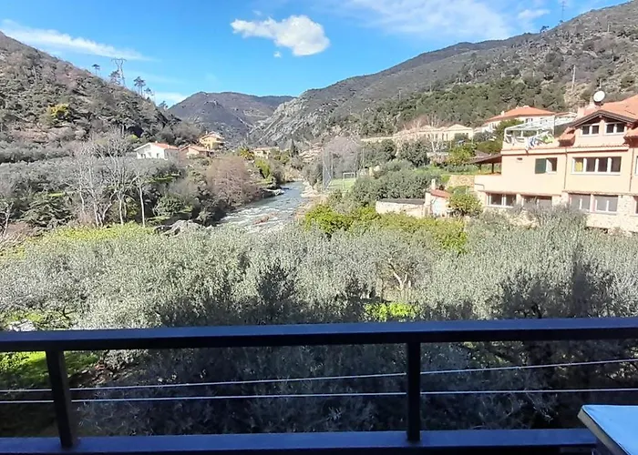 U' Caruggiu De Cisan * Cisano sul Neva