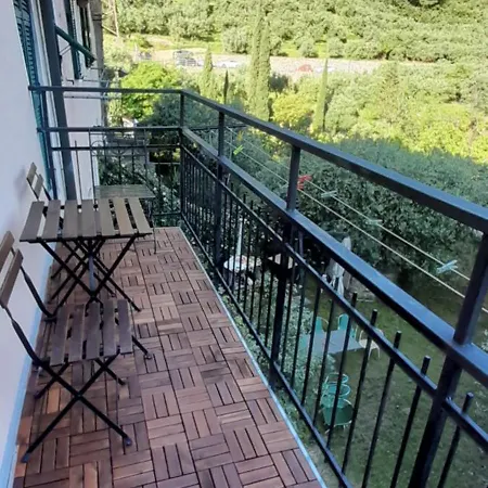 شقة U' Caruggiu De Cisan *