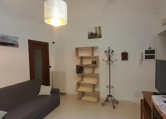 U' Caruggiu De Cisan * Cisano sul Neva